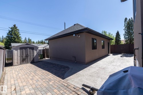 6504 97 Avenue, Edmonton, AB 