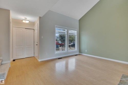 5353 Hill View Crescent, Edmonton, AB 