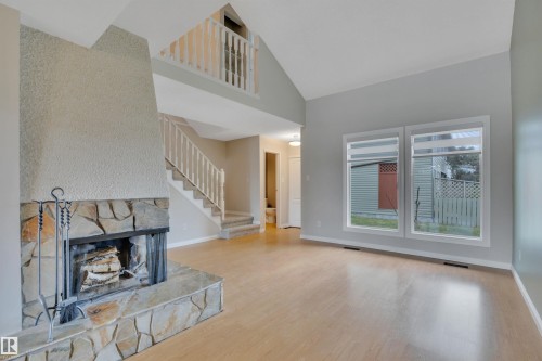 5353 Hill View Crescent, Edmonton, AB 