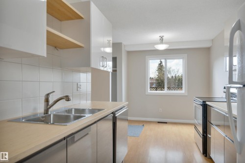 5353 Hill View Crescent, Edmonton, AB 