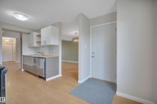 5353 Hill View Crescent, Edmonton, AB 