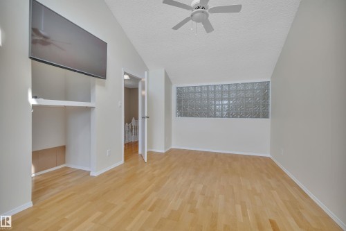 5353 Hill View Crescent, Edmonton, AB 