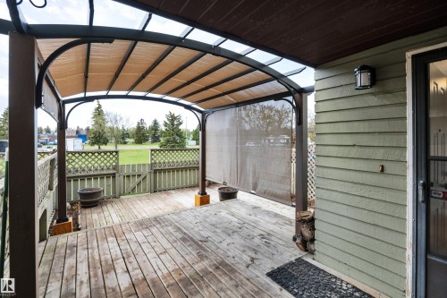 5353 Hill View Crescent, Edmonton, AB 