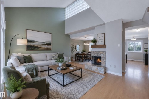 5353 Hill View Crescent, Edmonton, AB 