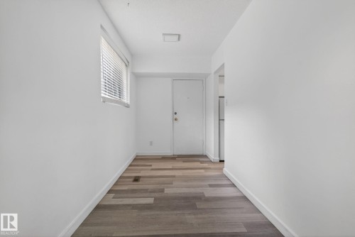 6203 122 Avenue, Edmonton, AB 
