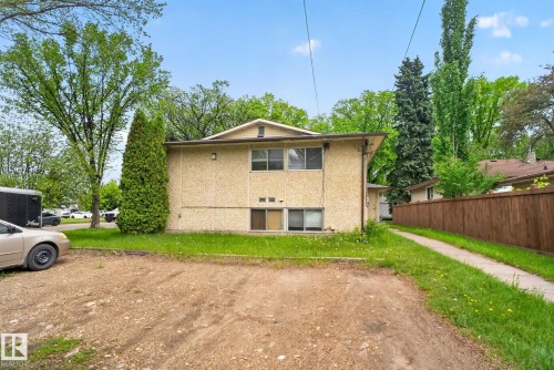 6203 122 Avenue, Edmonton, AB 