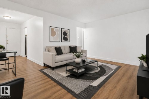 6203 122 Avenue, Edmonton, AB 