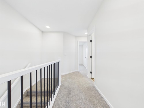 87 Sereno Lane, Fort Saskatchewan, AB - Indoor Photo Showing Other Room