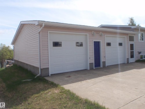 3 Hillside Avenue, Swan Hills, AB 