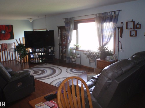 3 Hillside Avenue, Swan Hills, AB 