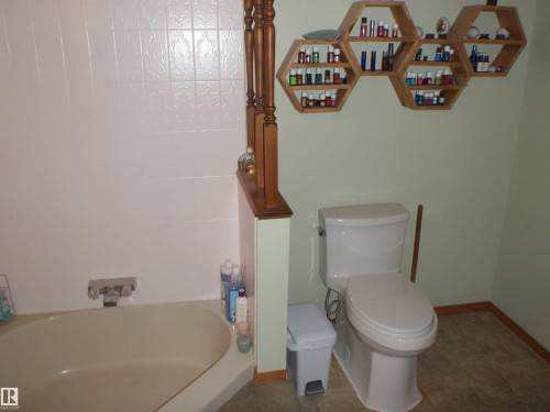 3 Hillside Avenue, Swan Hills, AB 