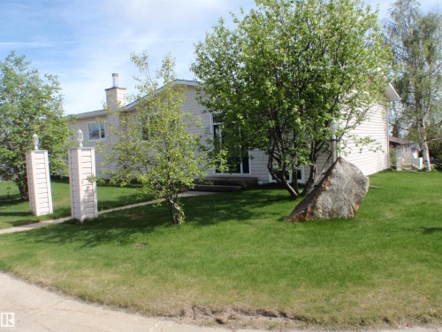 3 Hillside Avenue, Swan Hills, AB 