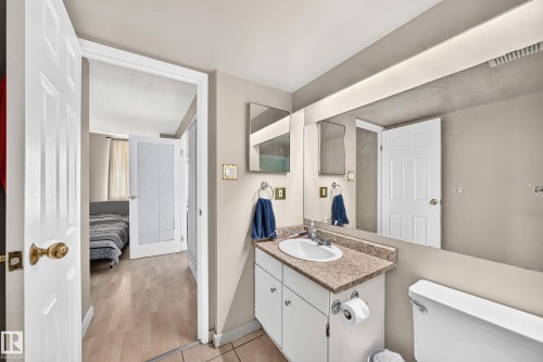 1600 10149 Saskatchewan Drive, Edmonton, AB 