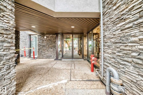 1600 10149 Saskatchewan Drive, Edmonton, AB 