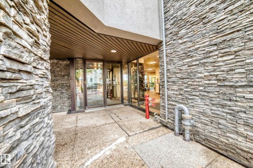 1600 10149 Saskatchewan Drive, Edmonton, AB 
