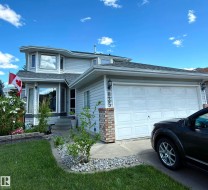 825 112B St  Edmonton, AB T6J 6W3