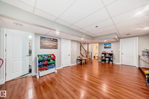 907 115 Street, Edmonton, AB 