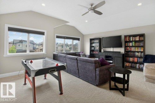 5606 Rue Eaglemont, Beaumont, AB 
