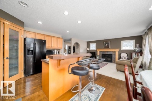 2577 Hanna Crescent, Edmonton, AB - Indoor With Fireplace
