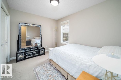 2577 Hanna Crescent, Edmonton, AB - Indoor Photo Showing Bedroom