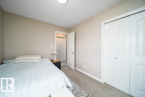 2577 Hanna Crescent, Edmonton, AB - Indoor Photo Showing Bedroom