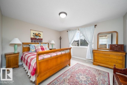 2577 Hanna Crescent, Edmonton, AB - Indoor Photo Showing Bedroom