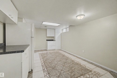 Basement - 2068 45 Street, Edmonton, AB - Indoor