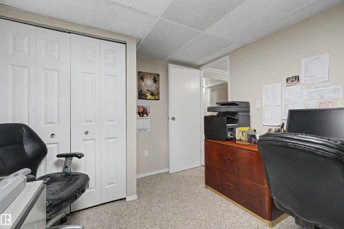 Office - 2068 45 Street, Edmonton, AB - Indoor Photo Showing Office