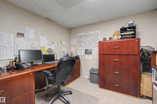 bedroom - 2068 45 Street, Edmonton, AB - Indoor Photo Showing Office