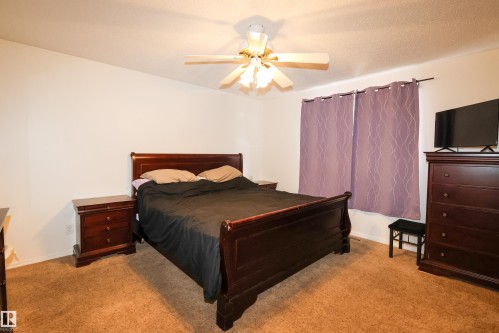 3467 39 Street, Edmonton, AB 