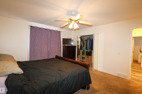 3467 39 Street, Edmonton, AB 