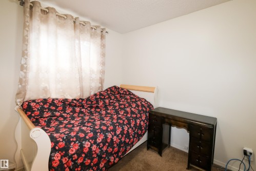 3467 39 Street, Edmonton, AB 