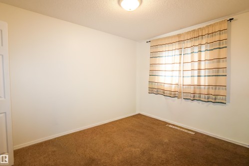 3467 39 Street, Edmonton, AB 