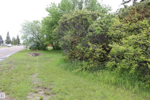 5201 Ravine Dr, Elk Point, AB 