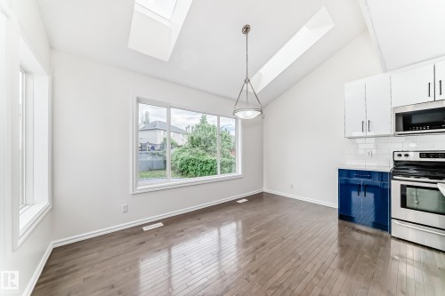 21208 89A Avenue, Edmonton, AB 