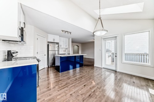 21208 89A Avenue, Edmonton, AB 