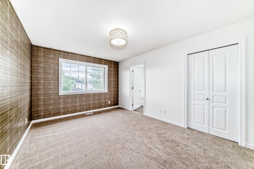 21208 89A Avenue, Edmonton, AB 