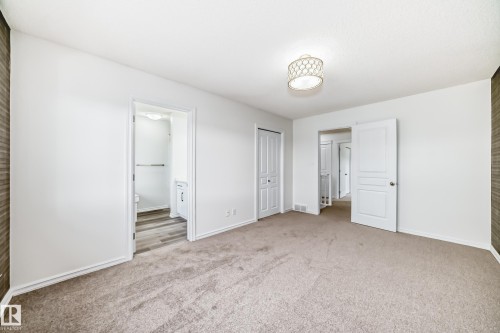 21208 89A Avenue, Edmonton, AB 