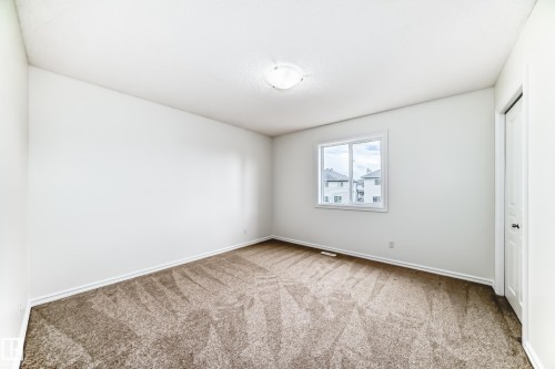 21208 89A Avenue, Edmonton, AB 