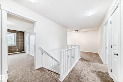 21208 89A Avenue, Edmonton, AB 