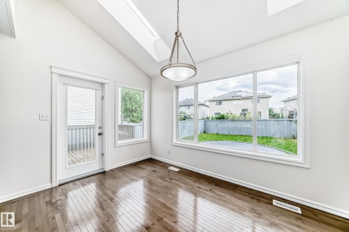21208 89A Avenue, Edmonton, AB 