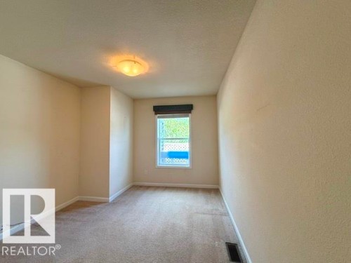 530 Maplewood Crescent, Edmonton, AB 