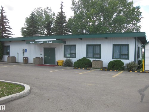 530 Maplewood Crescent, Edmonton, AB 