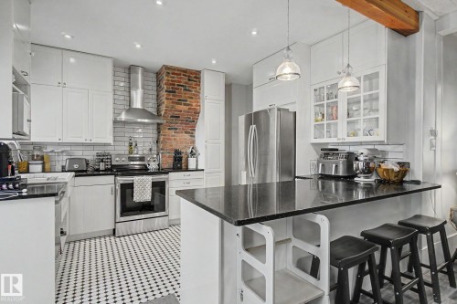10647 125 Street, Edmonton, AB 
