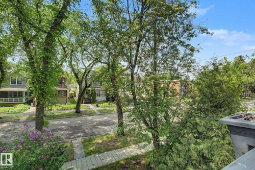10647 125 Street, Edmonton, AB 