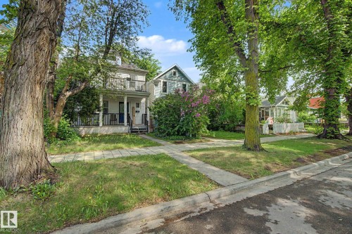 10647 125 Street, Edmonton, AB 