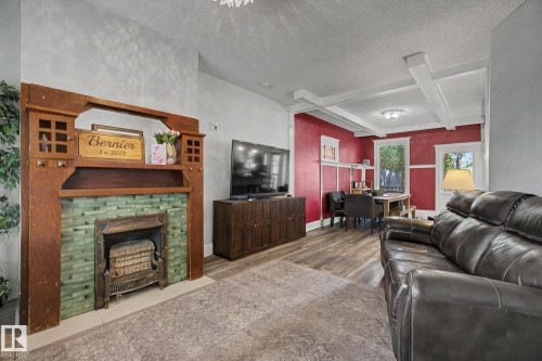 10647 125 Street, Edmonton, AB 
