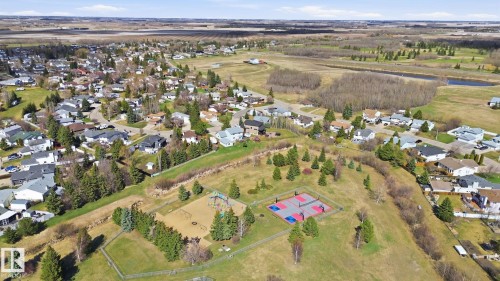 9 Prospect Place, Cardiff, AB 