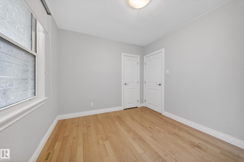 8706 83 Avenue, Edmonton, AB 