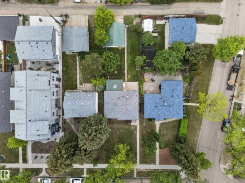 8706 83 Avenue, Edmonton, AB 